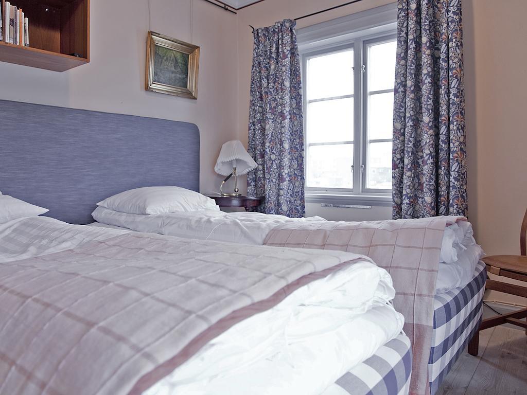 Lilla Hotellet Bed & Breakfast Strängnäs Kültér fotó